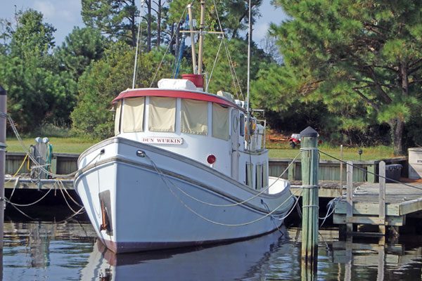 Dun Wurkin Ocean Eagle 37 Tug